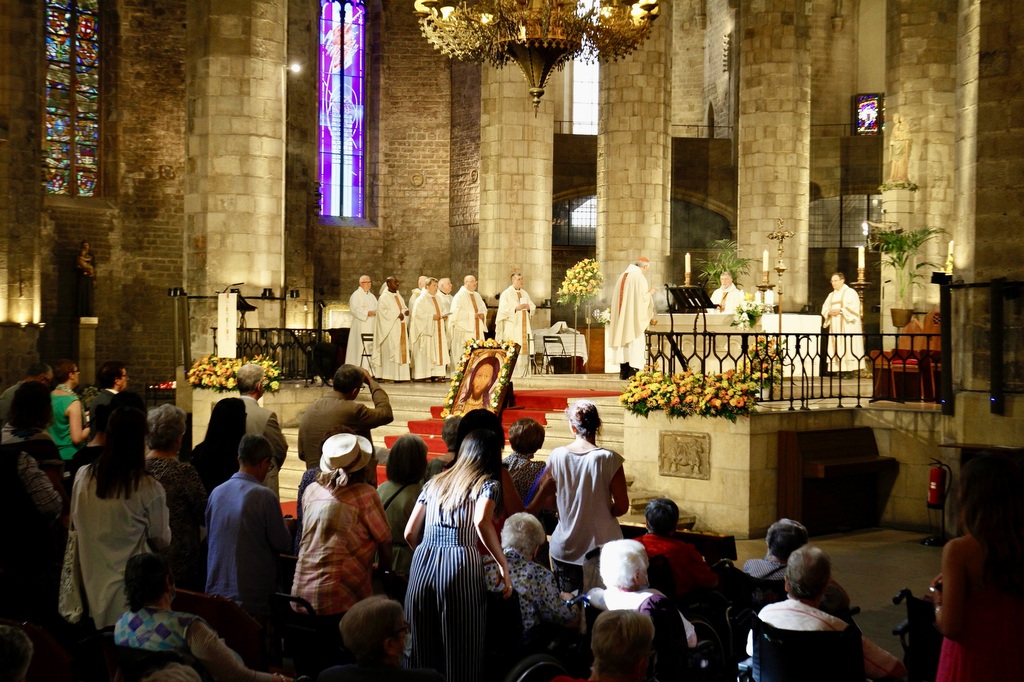 “Busquem un Evangeli feliç i un amor radical.” El cardenal Matteo Zuppi celebra a Barcelona una litúrgia d’acció de gràcies per l’aniversari de la Comunitat