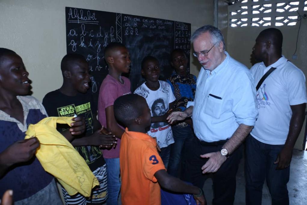 SANT’EGIDIO IS IN THE HEART OF AFRICA AMID THE EXPECTATIONS OF THE POOR AND THE YOUNG. ANDREA RICCARDI’S VISIT TO THE  IVORY COAST