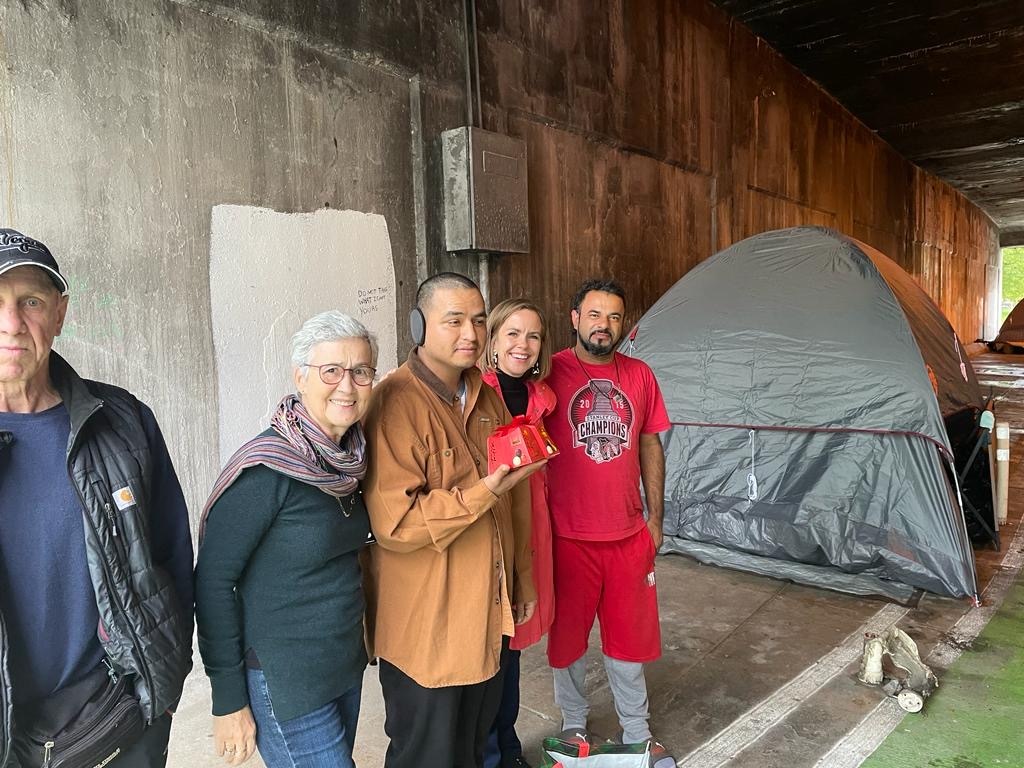 Visita de Marco Impagliazzo a la Comunidad de Chicago: oración y amistad con los más pobres en una ciudad grande y compleja