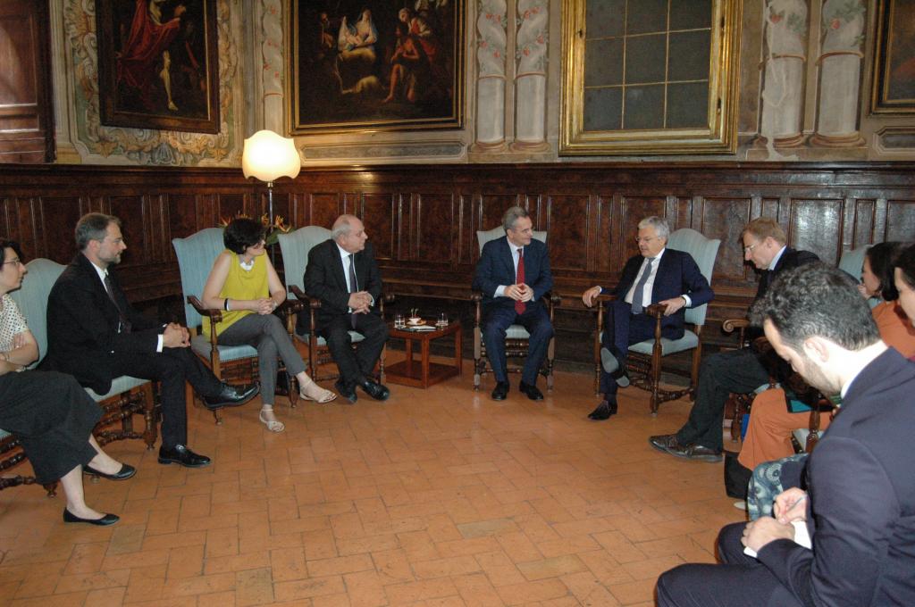 Le ministre des Affaires étrangères et le vice-premier ministre belge, Didier Reynders, en visite à la Communauté de Sant'Egidio