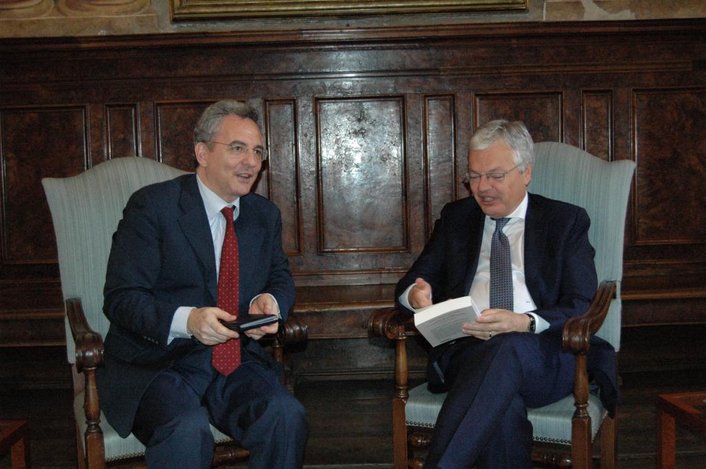 Le ministre des Affaires étrangères et le vice-premier ministre belge, Didier Reynders, en visite à la Communauté de Sant'Egidio