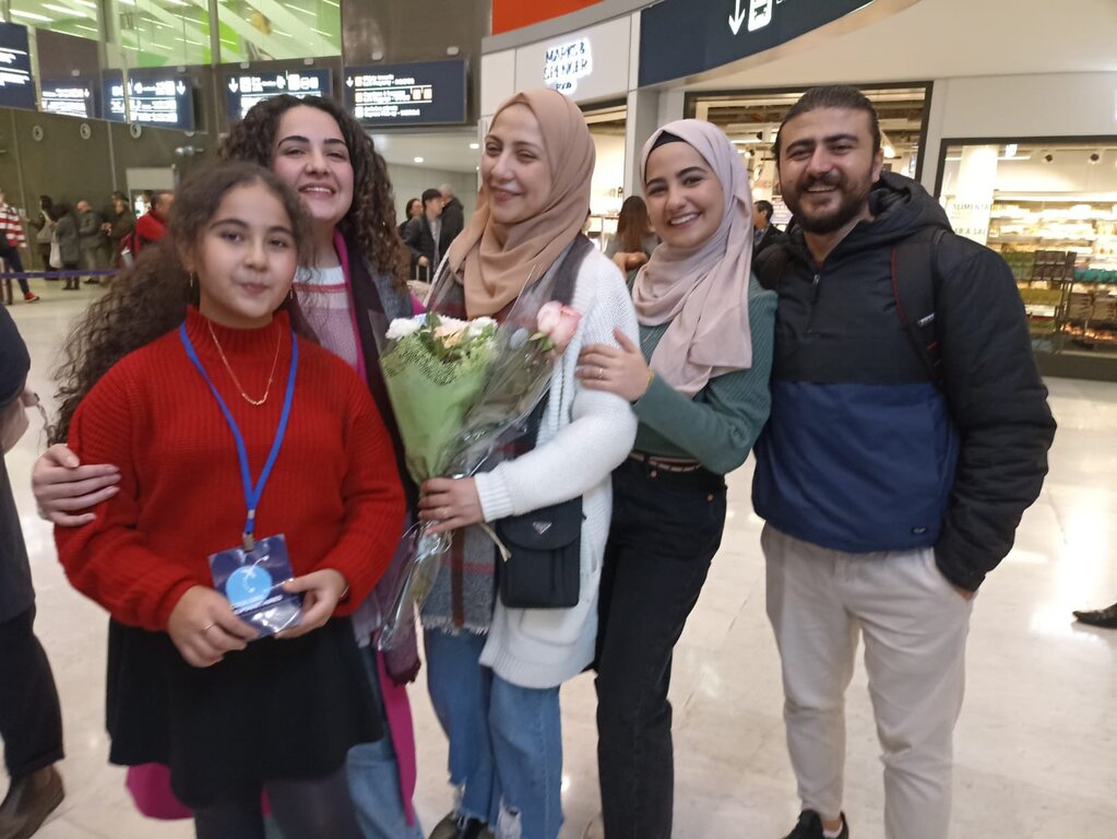 Cinq familles de réfugiés arrivent du Liban grâce aux Couloirs humanitaires
