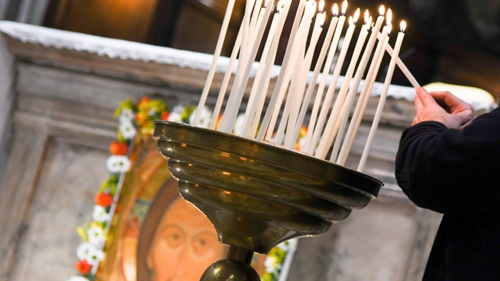 Gebet für den Frieden, Santa Maria in Trastevere in Rom, 17.3.2024. Meditation von Andrea Riccardi zu Apk 9,13-19