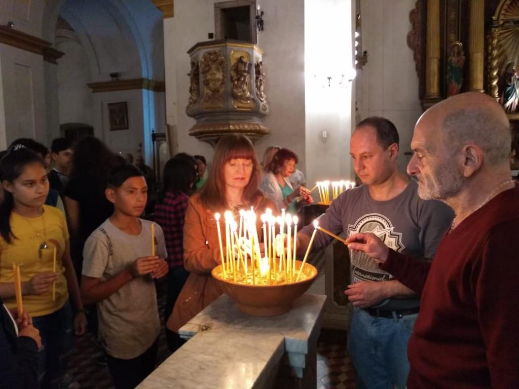 Liturgia per chi nessuno ricorda, con mons. Vincenzo Paglia a Buenos Aires