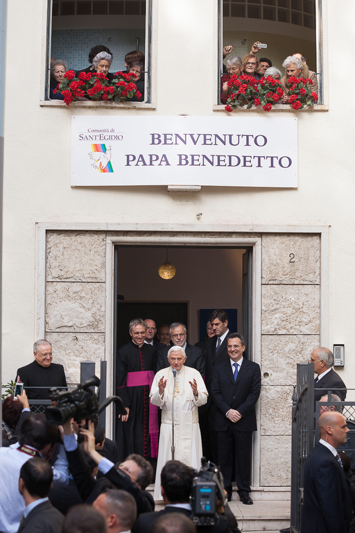 The Community of Sant'Egidio joins in the condolences and prayers of the universal Church on the death of Benedict XVI, whom we remember with affection and gratitude