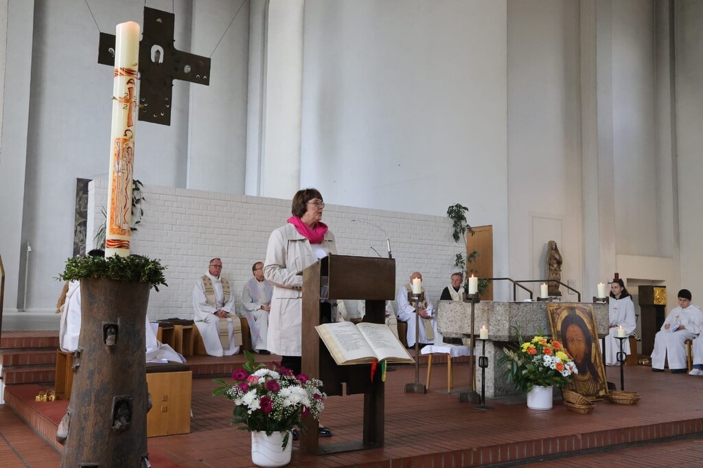 Une nouvelle vie communautaire pour les périphéries. La célébration du 55e anniversaire de Sant'Egidio présidée par le Cardinal Reinhard Marx