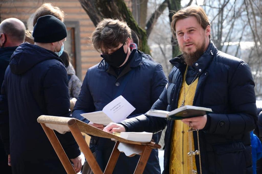 Em Kiev, o gelo matou mais de 40 pessoas sem-abrigo. A oração e o apelo de Sant'Egidio