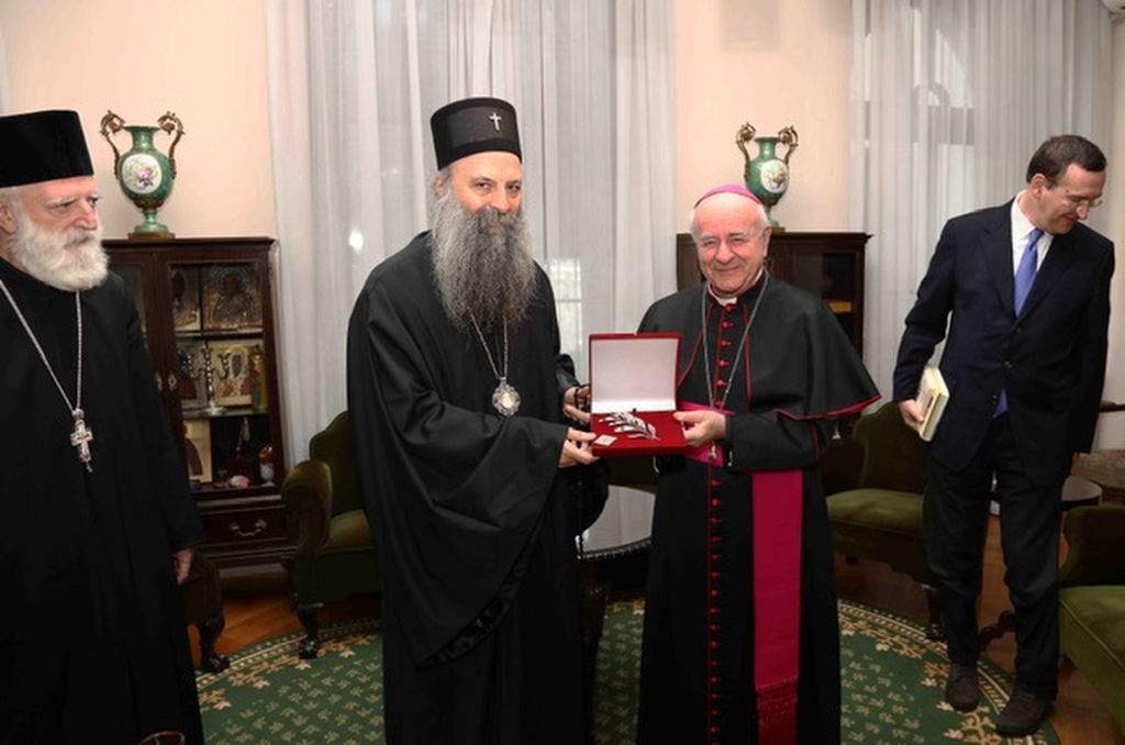 Monsenyor Vincenzo Paglia es va reunir a Belgrad amb el patriarca de l'Església Ortodoxa sèrbia Porfiri