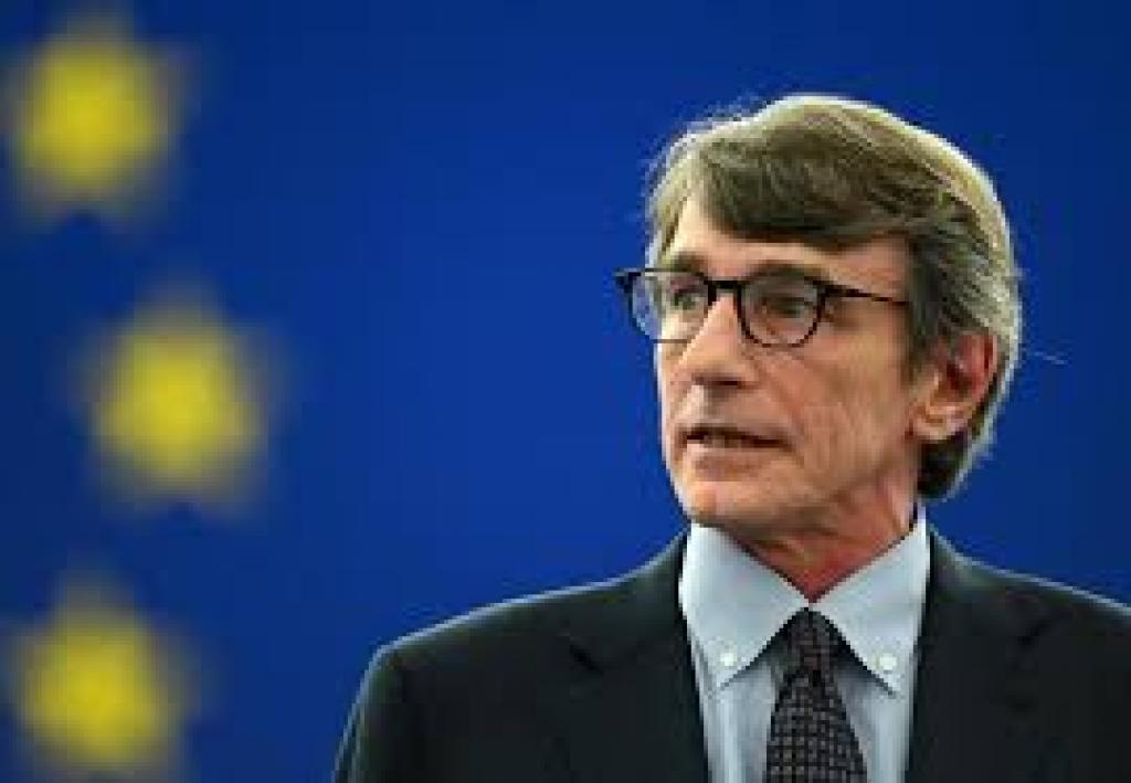 Ética da pessoa e uma renovada solidariedade intergeracional: o Presidente do Parlamento Europeu, David Sassoli, apoia o Apelo 
