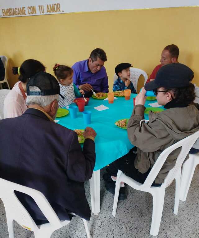 Een restaurant voor de armsten geopend in Bogotà