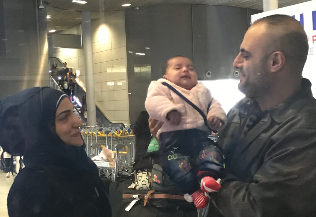 A Parigi un nuovo arrivo dei #corridoiumanitari: nove famiglie siriane e irachene provenienti dal Libano