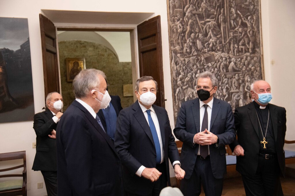 El presidente del Gobierno italiano, Mario Draghi, visitó la Comunidad de Sant'Egidio
