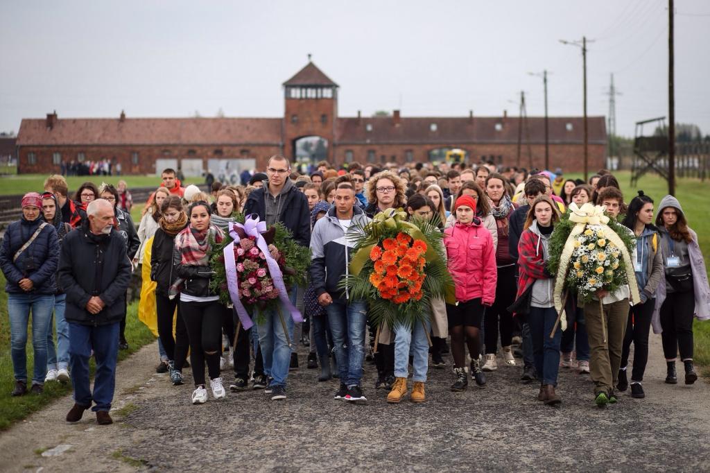 Holocaustgedenktag: Wachsamkeit gegenüber Antisemitismus, Intoleranz und Xenophobie