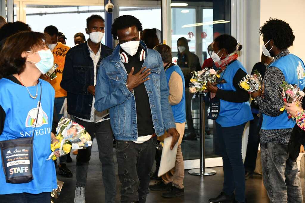 A NEW FLIGHT TO ITALY THAT GIVES HOPE. 93 ASYLUM SEEKERS,  ARRIVED FROM LYBIA THANKS TO THE HUMANITARIAN CORRIDORS
