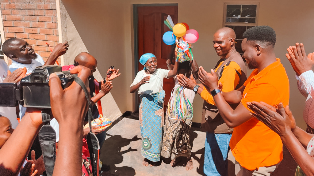 Malawi, Mulanje: Un anno dopo il Ciclone Freddy, la Comunità di Sant'Egidio inaugura due case per gli anziani