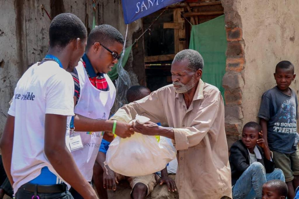 Malawi: nach dem Zyklon Idai herrscht Hunger. In den Dörfern sind die alten Leute geblieben und brauchen Lebensmittel