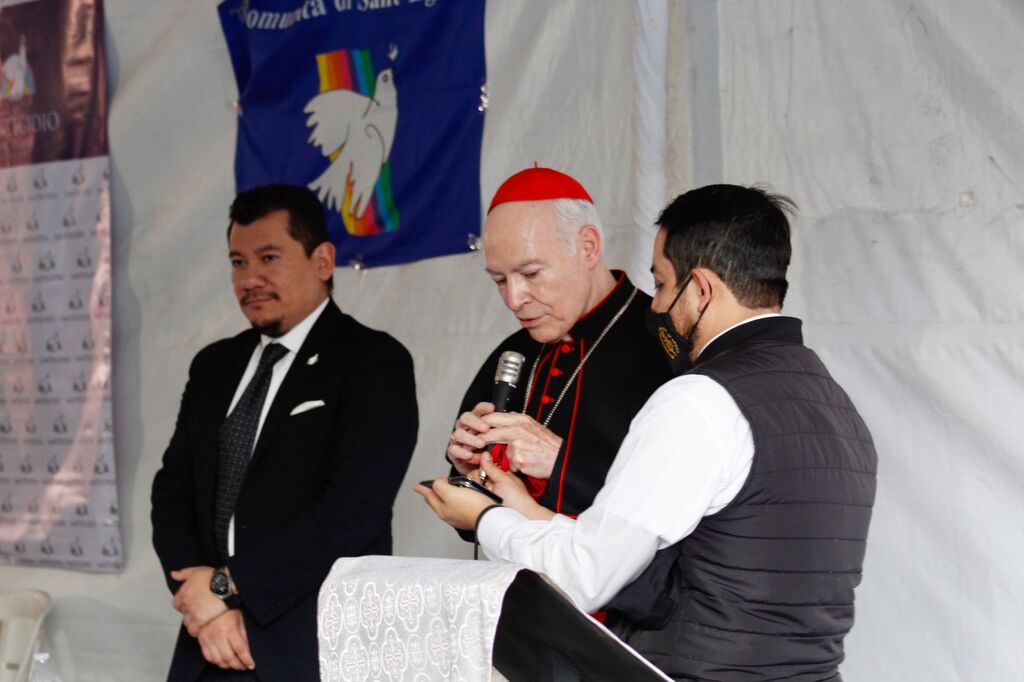 Besuch von Kardinal Carlos Aguiar Retes bei der Gemeinschaft Sant'Egdio von Mexiko-Stadt