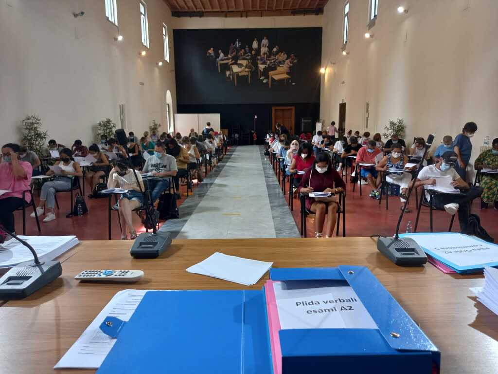 Exams days for the migrants studying Italian language and culture in the schools of Sant'Egidio. Best wishes for integration to all of them!