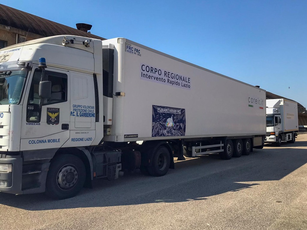 Un nou carregament amb l'ajuda per a Ucraïna recollida per Sant'Egidio, ha sortit en un camió de protecció civil de la província del Laci