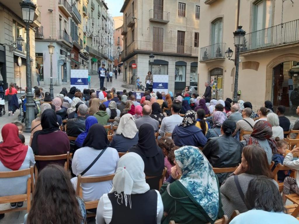 A Manresa on apprend le catalan et l'espagnol avec Sant'Egidio: La fête des diplômes de l'école de langue et de culture pour migrants