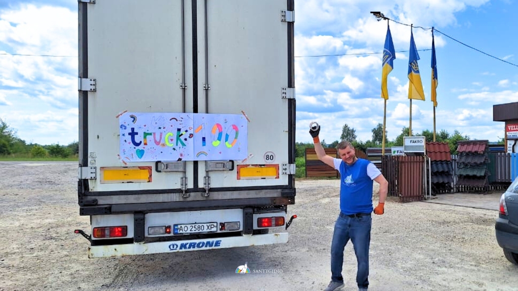 Ucraina: 500 giorni di guerra, 100 carichi di aiuti umanitari dalle Comunità di Sant'Egidio italiane e europee