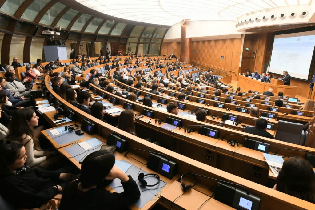 Les ministres de 22 pays à la Chambre des députés italienne. Des progrès vers l'abolition de la peine de mort: 