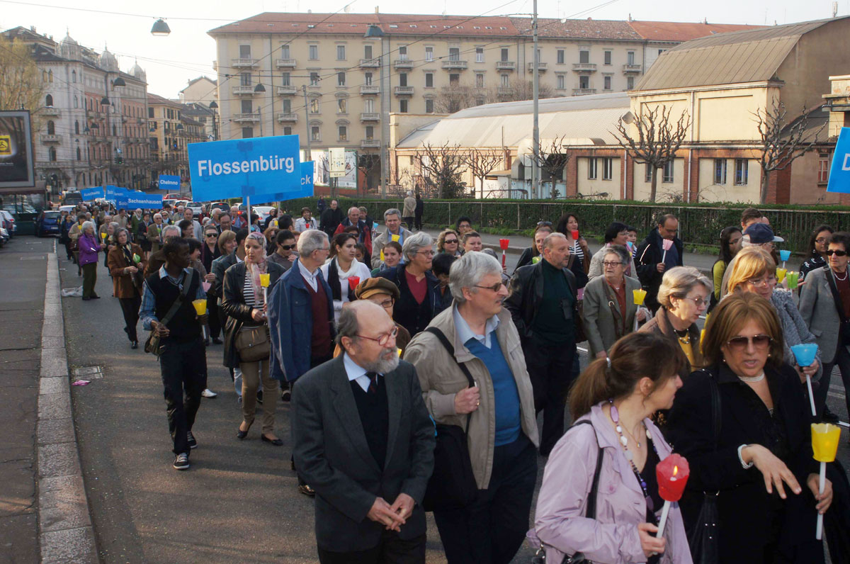 La marcia per ricordare il giovane Emanuele Artom a Torino