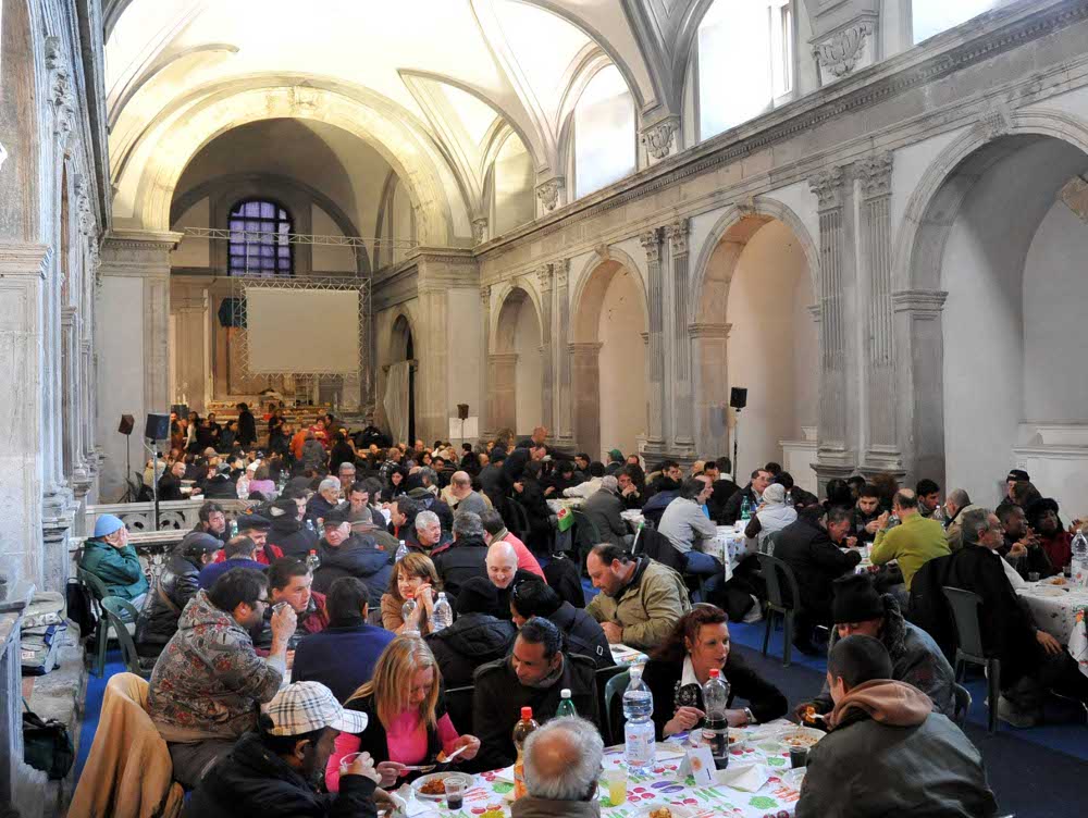 Comunità di Sant'Egidio: il ricordo di Elisa e di tutte le persone morte per il freddo e la povertà a Napoli (febbraio 2013)
