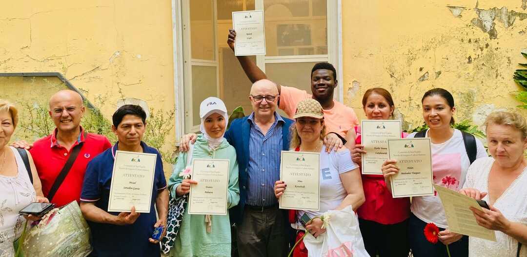 Napoli: La consegna dei diplomi della scuola di lingua e cultura italiana di Sant'Egidio