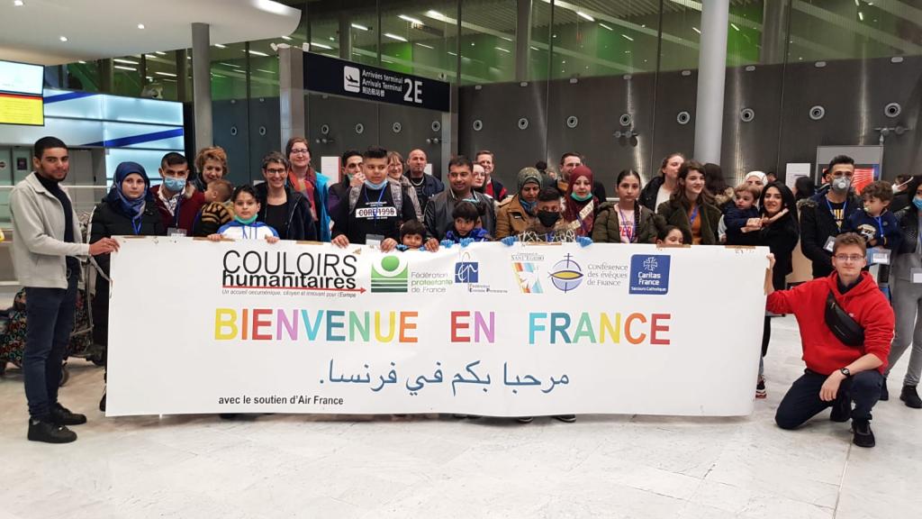 5 nouvelles familles syriennes accueillies en France depuis le Liban via les #couloirshumanitaires