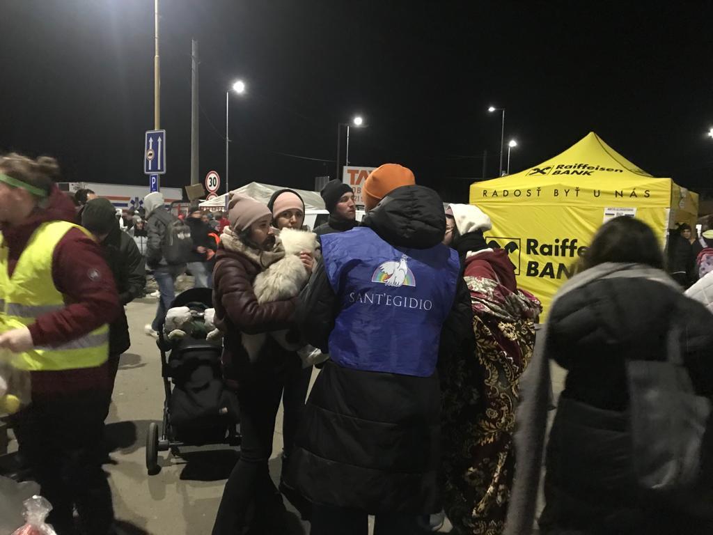 Aid for Ukraine: Communities of Sant'Egidio in Poland, Hungary, and Slovakia welcome refugees fleeing the war