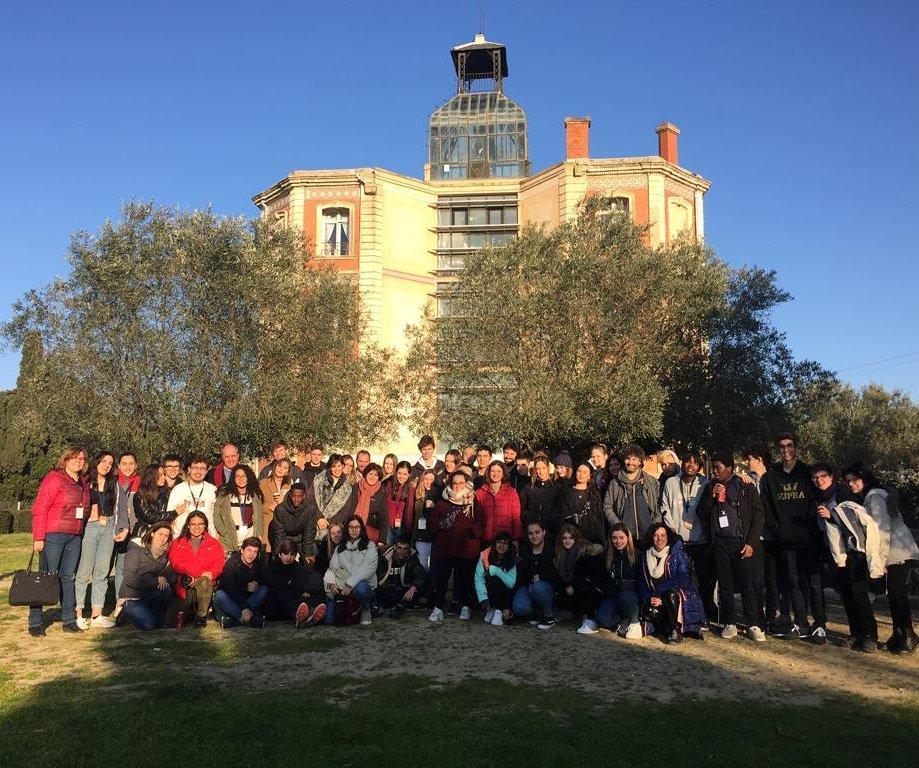 Des Jeunes pour la Paix de l'Espagne en route vers le grand rassemblement de Global Friendship: une rencontre pour rappeler les conflits du XXè siècle