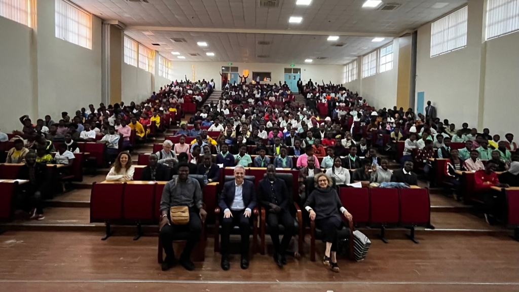 "Um movimento de paz e de solidariedade, não apenas um momento". Em Blantyre, no Malawi, encontros da Comunidade e dos Jovens pela Paz com Marco Impagliazzo