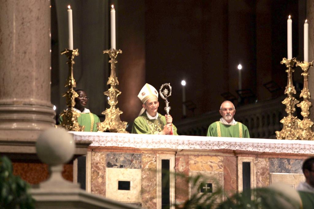 La pregària és el fonament de la pau. La litúrgia a San Petronio a la vigília de la Trobada #pontidipace2018