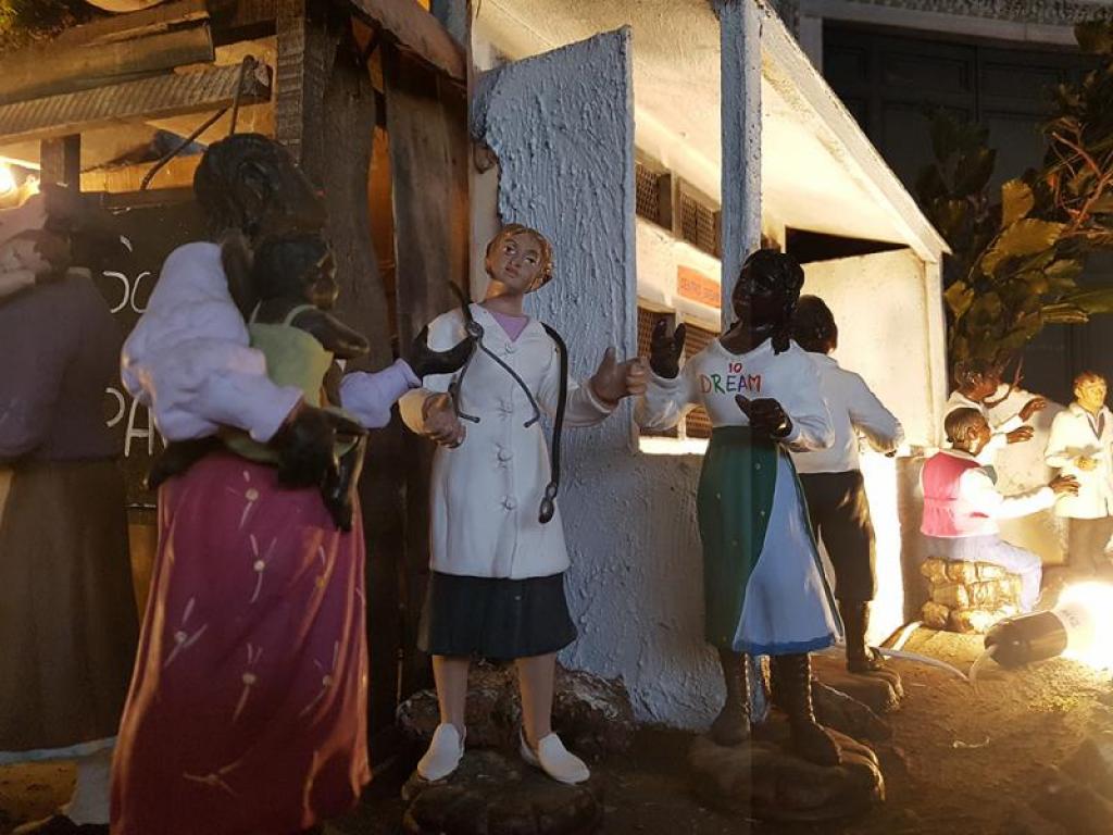 Visite de la crèche de Santa Maria in Trastevere: autour de Jésus qui naît, un peuple de pauvres retrouve l'espérance