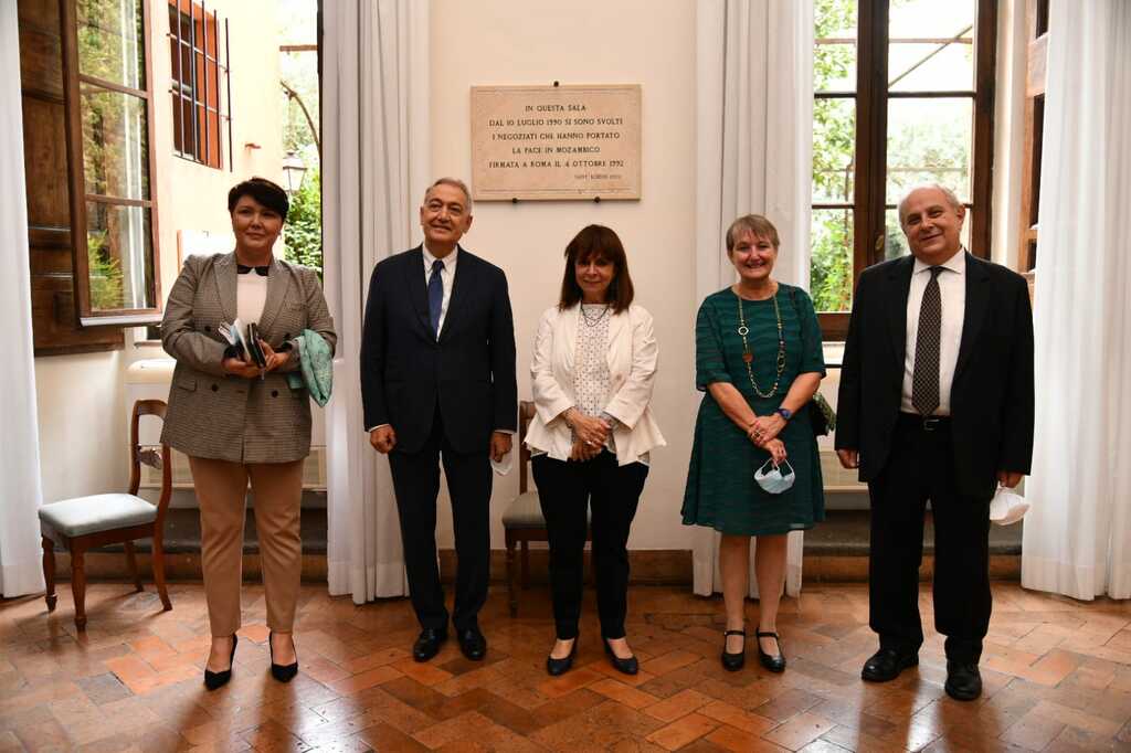 La presidente della repubblica greca, Katerina Sakellaropoulou, in visita a Sant'Egidio