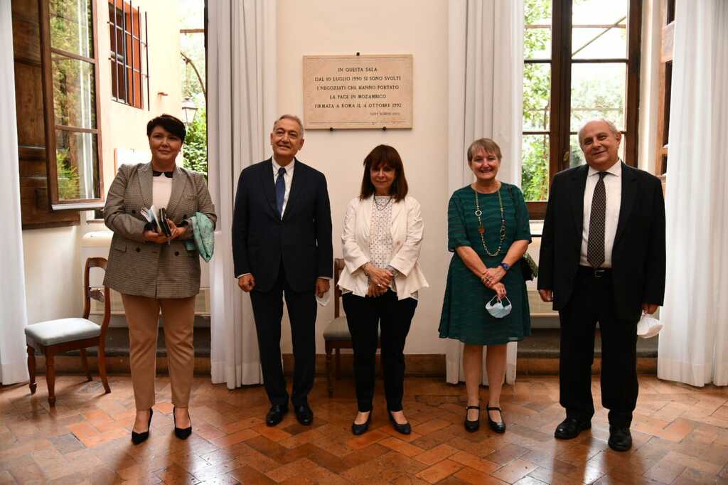 A Presidente da República Grega, Katerina Sakellaropoulou, em visita a Sant'Egidio