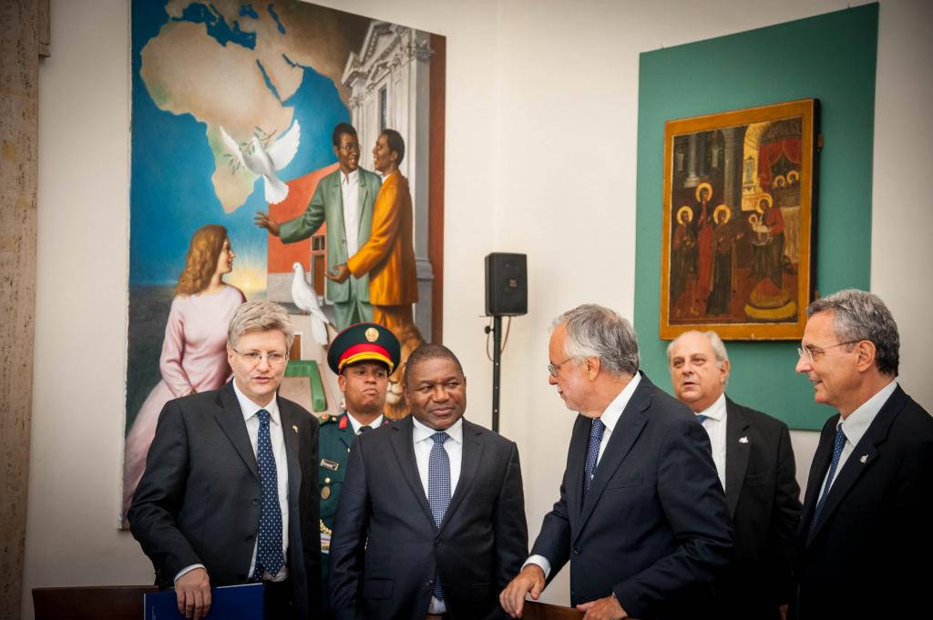 Sant'Egidio è una casa di pace per il Mozambico. Lo ha detto oggi il presidente Filipe Nyusi in visita alla Comunità