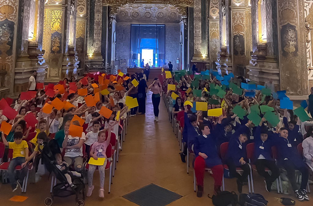 "Los niños de Nápoles piden la paz": manifestación con escuelas contra la guerra y la violencia generalizada