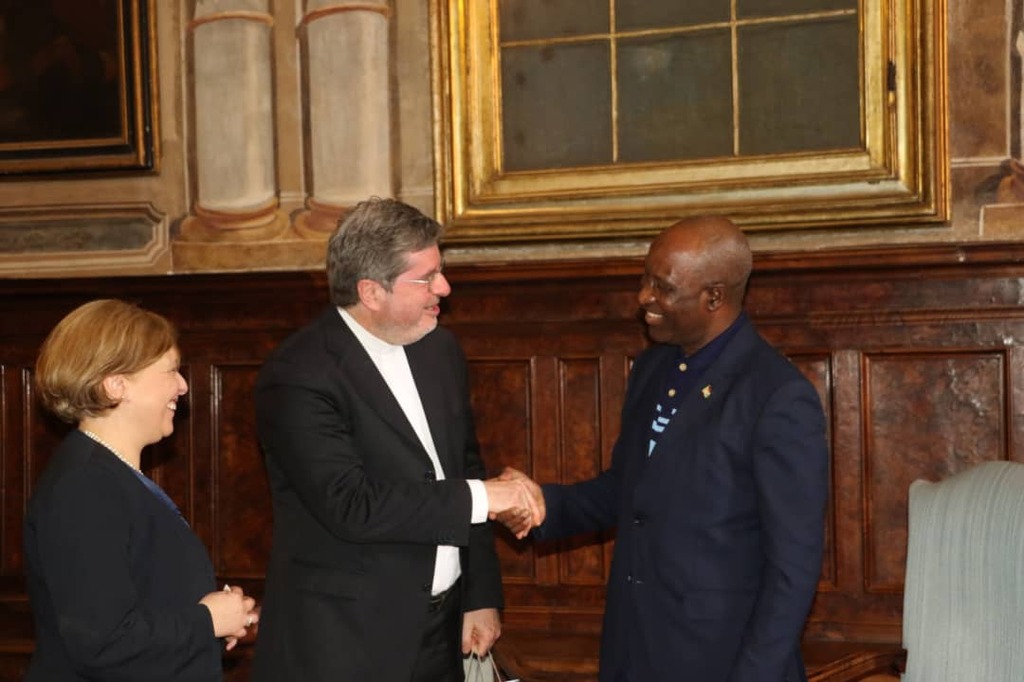 Le premier ministre de la République du Burundi, Gervais Ndirakobuca, rend visite à la Communauté de Sant'Egidio