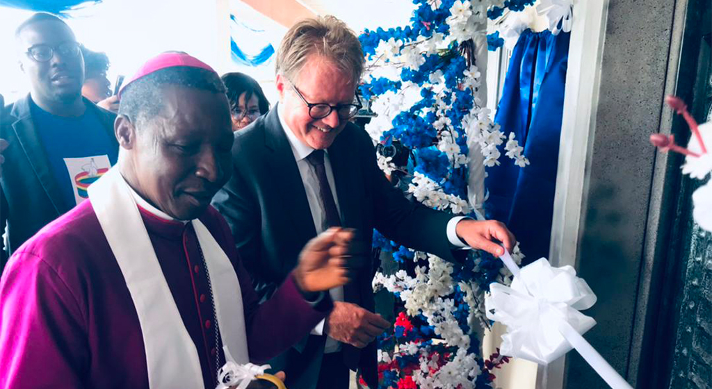 À Jos, au Nigeria, a inauguré la nouvelle maison de la communauté , dédiée à la mémoire de Leon Lemmens