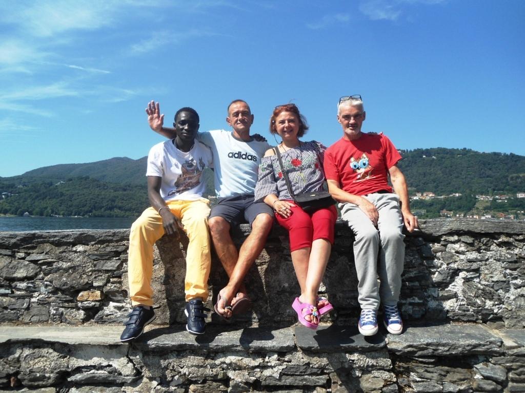 « Voici les trois jours qui ont changé le monde » : en vacances avec les amis sans domicile de Novare