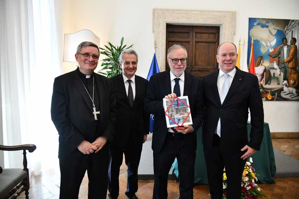 Il principe Alberto II di Monaco a Sant'Egidio per la firma di un accordo di collaborazione per la lotta alla povertà, i corridoi umanitari e la sanità in Africa