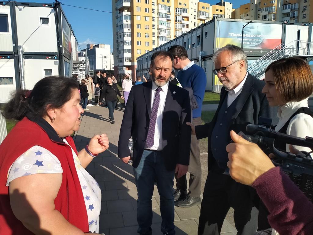 Andrea Riccardi visita Ucraïna, signe d'unitat i de proximitat a comunitats que resisteixen a la guerra des de fa més d'un any amb solidaritat i amb la pregària