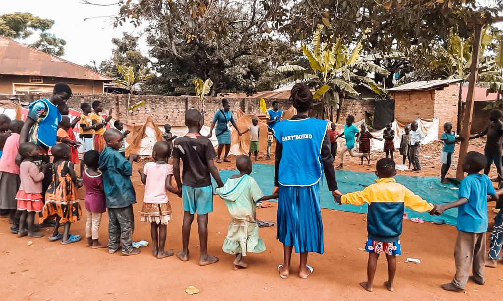 Schulen des Friedens, alte Menschen und Öko-Solidarität: Sant'Egidio an der Seite der Armen in Uganda