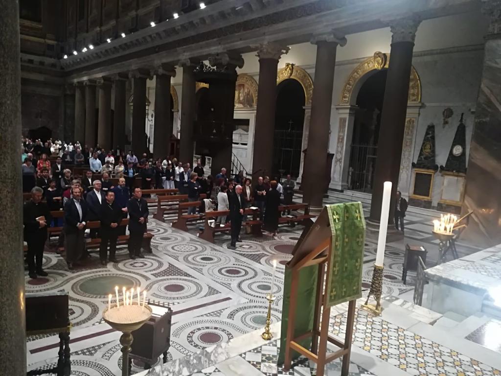 Synod - Chinese Bishops visiting Sant’Egidio and attending the evening prayer in St Maria in Trastevere