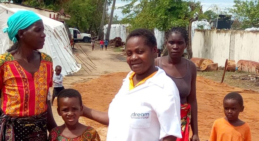 Visites médicales dans les tentes à Ifapa parmi les réfugiés du cyclone Idai