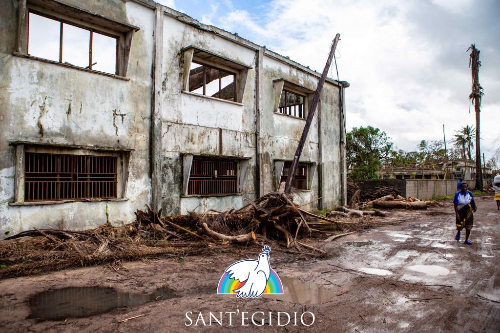 #14Março - #14Abril Há um mês a cidade da Beira em Moçambique foi atingida pelo ciclone Idai: a ajuda de Sant'Egidio