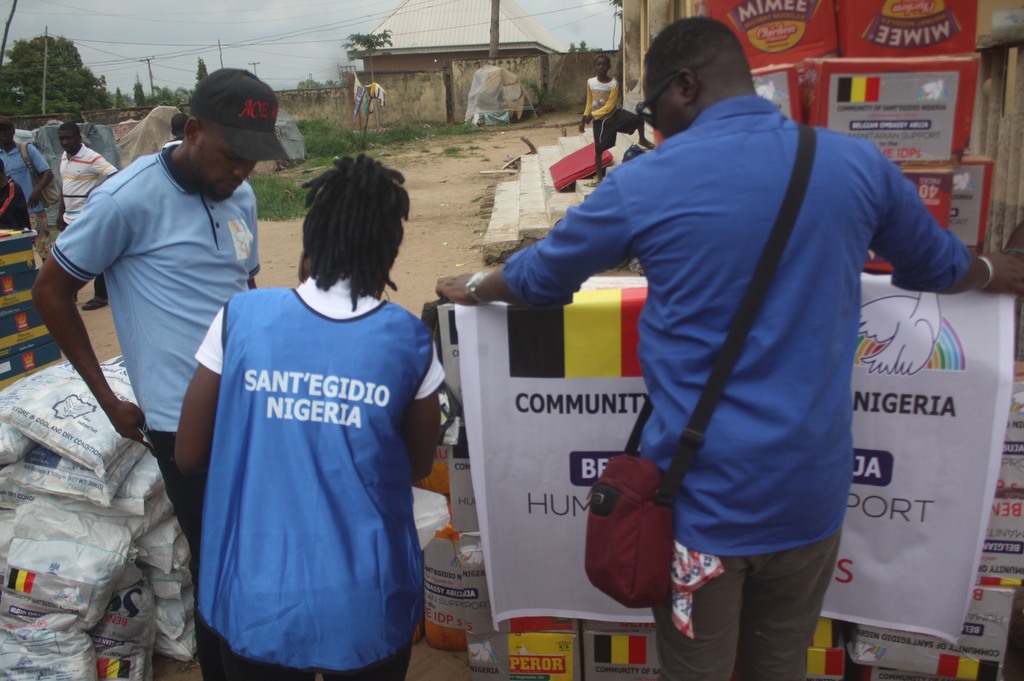 Humanitaire hulp voor vluchtelingen in Benue (Nigeria)