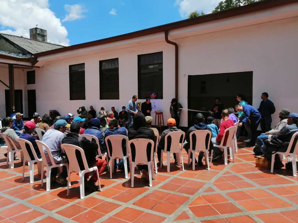 A Bogotà s'inaugura un menjador per als més pobres